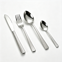 Ensemble de couverts en acier inoxydable 304 martelé, finition poli miroir, design ergonomique, style moderne minimaliste, réutilisable, pour mariage