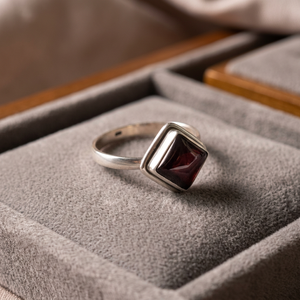 Nueva llegada Anillo fino de Plata de Ley 925 de alta calidad con piedras preciosas de granate natural Regalo perfecto para ella - Product Image 6
