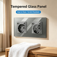 Prise murale industrielle UBARO série F 157 mm, panneau en verre trempé gris, 2 USB, 16A, double prise Schuko résistante aux manipulations