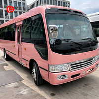 Mini-bus de 23 places, 8 m, avec climatisation, sièges confortables, moteur diesel, pour navette hôtel-aéroport et visites de la ville