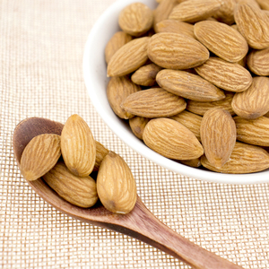 <span class=keywords><strong>Almendras</strong></span> naturales, crudas y sin cáscara, utilizadas como materia prima para hornear pan 500g - Product Image 5