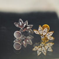 Pendientes de Titanio ASTM-F136 con Zirconia en Forma de Oliva de Cinco Pétalos, Zirconia Circular de un Pétalo, con Cierre a Presión, Venta al Por Mayor
