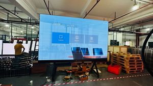 Pantalla de TV integrada P2.5 mm, señalización LED programable para pantalla móvil ultra HD para publicidad digital minorista - Product Image 6