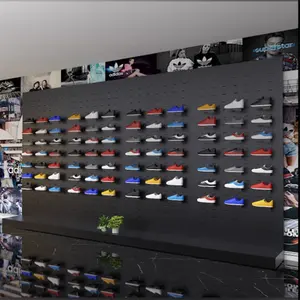 Chaussures de sport modernes, mode, logo de marque, présentoir à chaussures mural noir avec cadre en acier pour magasin de détail