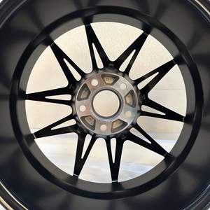 Jantes en alliage forgé pour Mercedes Benz <span class=keywords><strong>C300</strong></span> <span class=keywords><strong>4MATIC</strong></span> 2020-2024 berline, 19-20 pouces, design personnalisé - Product Image 1