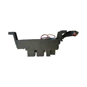 Caja de Fusibles para Maletero de <span class=keywords><strong>Auto</strong></span> Nueva para Hongqi HS7 2019-2020 OEM 3724510DA05, Repuestos Eléctricos para <span class=keywords><strong>Auto</strong></span>, Venta al por Mayor de Repuestos para <span class=keywords><strong>Auto</strong></span> - Product Image 1