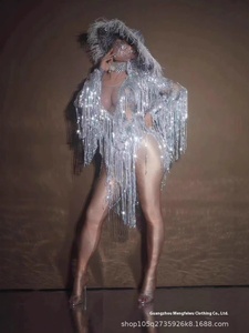Performance di lusso per <span class=keywords><strong>cantanti</strong></span> e compagnie di ballo gonna di lusso con nappe d'argento con diamanti di fascia alta Siaman per il balletto Bar del Club - Product Image 3
