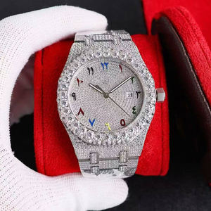 Reloj mecánico impermeable de alta calidad con moissanita VVS de primera calidad y estilo de diseñador. - Product Image 3