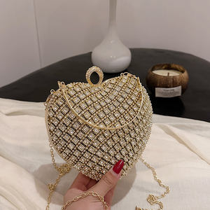 Bolso de Mano para Mujer, Estilo 2026, con Decoraciones de Cadena Diseñado por un diseñador único.8118 - Product Image 4