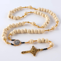 Chapelet perlé en bois avec croix plaquée or et collier de chapelet de prière catholique