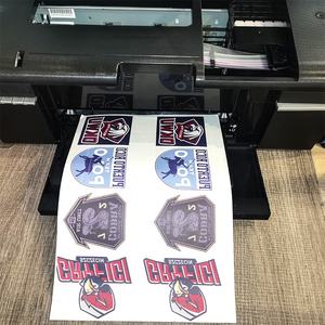 Película de transferencia sublimable al por mayor para insignias, <span class=keywords><strong>papel</strong></span> de sublimación duradero imprimible <span class=keywords><strong>OBM</strong></span> Sublitextile para camisetas de algodón oscuro - Product Image 4