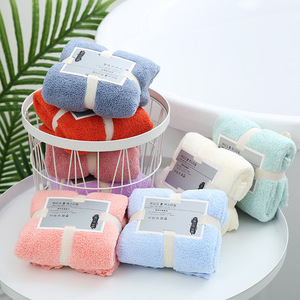 <span class=keywords><strong>Serviette</strong></span> de Visage <span class=keywords><strong>en</strong></span> Microfibre Unie 35x75cm avec Logo Brodé, Fabrication Chinoise, Promotion Économique, Serviettes de Noël, Ensemble de Serviettes Cadeau - Product Image 1