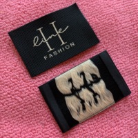Patch tissé texturé à coupe droite de marque de luxe, étiquette tissée en tissu de technique de tissage promotionnel