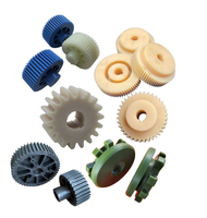 Engrenage en nylon plastique autolubrifiant sur mesure avec arbre d'engrenage de transmission de précision industrielle