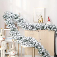 Guirlande de Noël 106 pouces, décorations de Noël artificielles floquées de neige, guirlande de Noël réaliste en PVC flexible, guirlandes de pin