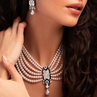 Collier ras de cou pour femmes en laiton plaqué or 18 carats avec motif noir en zircon couleur argent de luxe