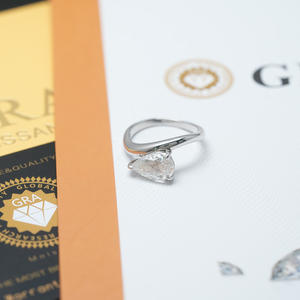 Bague pour femme en diamant/moissanite de laboratoire en forme de poire, certifiée IGI/GRA, 1 carat, 2 carats, 3 carats, argent 925, or 9k-18k - Product Image 1