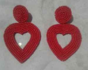 Accessoires de bijoux au design unique Boucles d'oreilles de travail en perles pour filles Bijoux de fête disponibles au prix de gros - Product Image 5