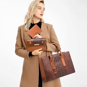 Hot Selling Large Vintage Crocodile Pattern Luxury PU Leather Tote <b>Bag</b> Classic Design Shoulder Strap Handbag for Storage - Product Image 2