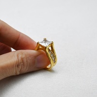 Vente en gros de bagues de fiançailles pour couple de mariage de luxe plaquées or 18 carats avec pierre CZ