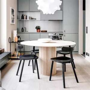 <span class=keywords><strong>Tavolo</strong></span> da Pranzo Nordico Moderno Scandinavo in Legno Massello Scanalato con Design Circolare Nero <span class=keywords><strong>per</strong></span> Uso Alberghiero Fatto a Mano Ecologico - Product Image 4