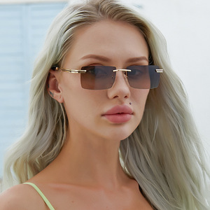 Sunway Eyewear Customization Custom Designer Logo Fashionable Women Sun Glasses <b>Small</b> <b>Frame</b> <b>Sunglasses</b> - Product Image 1