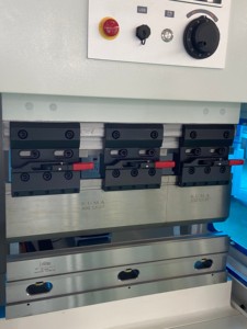 Đầy đủ điện 3t 200mm uốn tấm nhỏ kim loại servo Báo Chí phanh máy nhỏ Báo Chí phanh - Product Image 5