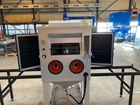 Cabine de sablage sous vide