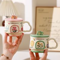 Mug Keramik Desain Bunga Bingkai Gambar Kreatif dengan Tutup dan Sendok - Cangkir Air / Cangkir Kopi Rumah Tangga, Hadiah Ideal Grosir