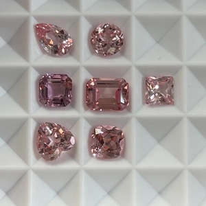 พลอยมอร์แกไนต์สีชมพูสังเคราะห์ ทรงอัสร์ โอวอล เพียร์ ร��ウンド คุชชั่น ปรินเซส ฮาร์ท ขนาด 3-12 มม. - Product Image 5