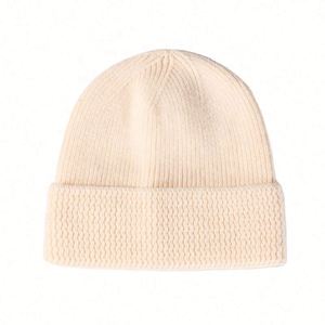 Diseño personalizado logotipo bordado acrílico al aire libre moda Beanie Hat Material de alta calidad para esquí diario ciclismo deportes fiesta uso - Product Image 3