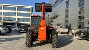 Chariot télescopique 3T : 7 m de levage, moteur Cummins, direction en crabe 4x4/4x4, <span class=keywords><strong>godet</strong></span> de 3 m³. - Product Image 2