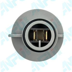 ซ็อกเก็ตไฟรถยนต์ 3B0953123A สำหรับออดี้ เอ 6 ไฟหน้าไฟเลี้ยวเบรคไฟตัดหมอกอะไหล่ทดแทน - Product Image 2