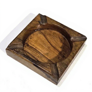 Cenicero Cuadrado de Madera Maciza para Uso en Hoteles y Restaurantes - Product Image 1