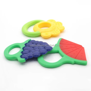 <span class=keywords><strong>Fruta</strong></span> lindo estilo de Venta caliente de silicona bebé <span class=keywords><strong>mordedor</strong></span> juguete infantil dientes palo de la FDA libre de BPA - Product Image 2