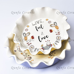 Wholesale Factory Price Eco-Friendly <strong>Ceramic</strong> <strong>Pie</strong> Baking <strong>Dish</strong> with Custom Design Round Flower Rim Oven Safe Low MOQ - Product Image 3