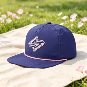 Gorra Deportiva de Algodón con Logotipo Bordado al por Mayor, Gorra Snapback Personalizada de Alta Calidad, Gorra Hip Hop de 5 Paneles con Visera Plana - Product Image 1