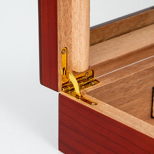 Custom <strong>Wooden</strong> Humidor - Product Image 6