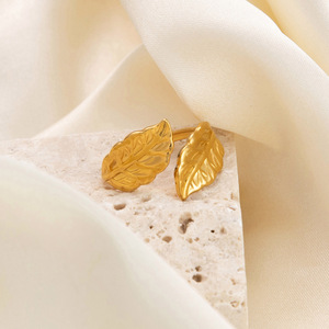 Leaf Shape Titanium Steel Open <b>Ring</b> For Women Party Jewelry Fashionable Retro Design Summer Accessory - Product Image 2