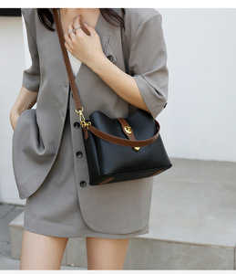 Women's Bag New 2024 Crossbody Shoulder Bag Women's Fashion Contrast Color Women's Small <b>Square</b> Bag - Product Image 6