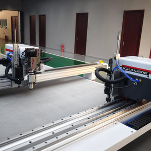 Máquina de <span class=keywords><strong>Corte</strong></span> de Cuero y Calzado con Motor de Caja de Cambios de Alta Precisión, Cuchilla Vibratoria de Doble Haz, Venta Directa de Fábrica - Product Image 3