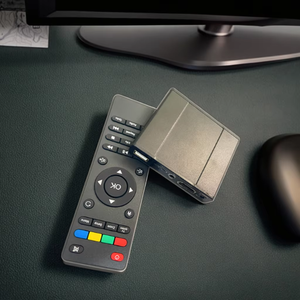 Mini HD media <span class=keywords><strong>player</strong></span> bán buôn 1080P độ nét cao streaming lên đến 3TB <span class=keywords><strong>HDD</strong></span> Công suất nhôm hợp kim Bộ nhớ đầu đọc thẻ - Product Image 2