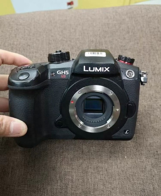 Video Shooting Panasonics GH5S Mirrorless Photography 4K Flip Over Touch ScreenMicro Four Thirds Used Camera
