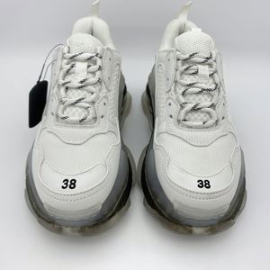 Chaussures de sport de luxe de haute qualité pour hommes et femmes, style créateur, à semelle épaisse, pour la course et la marche en extérieur - Product Image 3