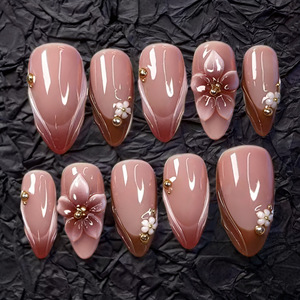 Uñas Postizas de Almendra con Diseño Floral 3D de Lujo y <span class=keywords><strong>Punta</strong></span> Francesa para Boda, Uñas Artificiales al por Mayor, Venta Caliente a Granel - Product Image 2