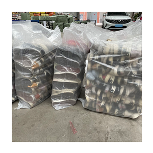 Novedad en Pacas de <span class=keywords><strong>Zapatos</strong></span> Usados de Alta Calidad, <span class=keywords><strong>Zapatos</strong></span> de Lona de Marca para Hombre, <span class=keywords><strong>Vans</strong></span> y Converse de Segunda Mano para Caballero - Product Image 5