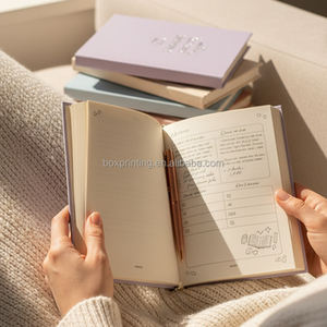 Agenda Personalizzabile 2025 con Copertina Rigida, Diario per il Benessere Personale e la Lettura - Product Image 4