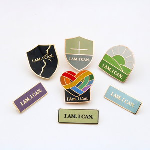Pins de esmalte religiosos con la frase 'Hola, soy un Niño <span class=keywords><strong>Dios</strong></span>', Citas de Jesús, 'Que el Espíritu Santo te acompañe', para graduación, insignia de solapa para bolso, regalo de joyería - Product Image 1