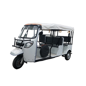 Triciclo de Pasajeros Tipo Rickshaw Abierto para 7 Personas, Triciclo Usado para Adultos en Venta - Product Image 5