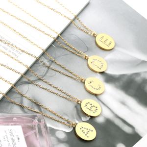 Cadenas de oro, joyería, collares, tipo de joyería, collares con colgante para mujer, collar de letras de oro barato - Product Image 3